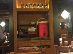 -云海肴·汽锅鸡·云南菜(天山百盛优客店)