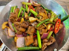 干锅肥肠-毛胡子牛羊餐馆(武宁路店)