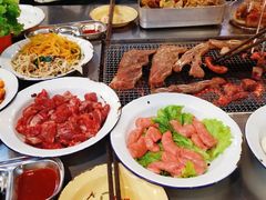 -马路牙子烧烤音乐酒馆(望京店)
