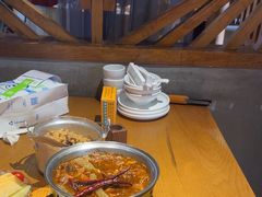 -隔壁老王·家常云南菜(花巷店)