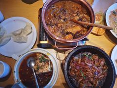 -关东小磨东北菜(上海长风大悦城店)