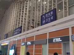-厦门北站-候车区