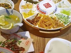 -怪噜范·老贵阳街头名小吃(鸿通城店)