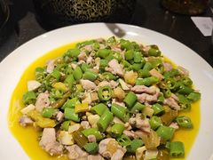 -万重锦·人文川菜馆(骡马市店)