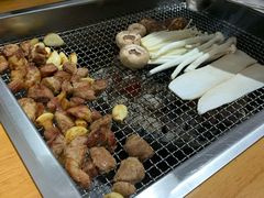 -肉甲韩国木炭烤肉(新壹街1店)