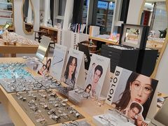-Eziwish眼镜·蔡司授权店