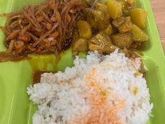 -同济大学本部学苑饮食广场