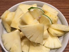 -云海肴·汽锅鸡·云南菜(天山百盛优客店)