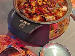 -令狐冲·炭烤活鱼(宝龙店)