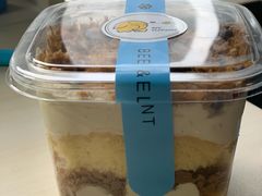 -蜜蜂小象·榴莲千层蛋糕(时代汇11栋店)