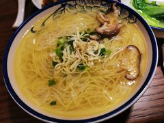 鸡汤银丝面-二孃鸡爪爪(东风路总店)