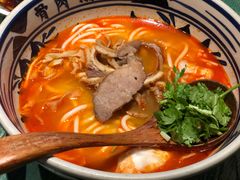 -鑫花溪牛肉米粉(东环大润发店)