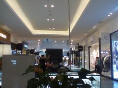 -宁波杉井奥特莱斯广场