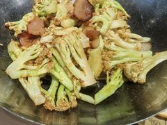 干锅腊肉花菜-避风塘(宝山万达店)