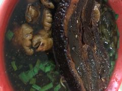 -小龙大肉面馆