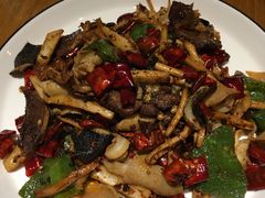 -十三式重庆江湖菜(金茂览秀城店)
