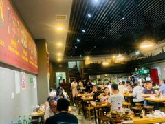 大堂-范贤光鸡公煲(平乐园总店)
