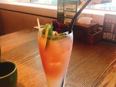 红玫瑰与白米酒-云海肴·汽锅鸡·云南菜(苏州中心店)
