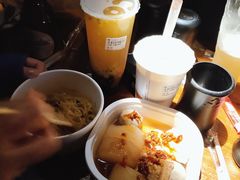 -啤客走廊