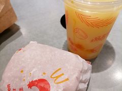 -麦当劳(中山公园龙之梦店)