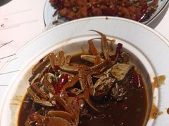 -嗨辣小聚·盘锦河蟹·海鲜烧烤龙虾(盘锦十年好店)