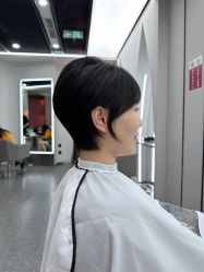 -艾美A·M Hair Salon