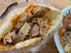 饼子夹麻辣串麻辣串-张二毛(沃尔玛店)