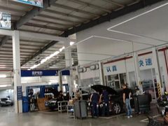 -华胜奔驰宝马奥迪专修连锁(虹梅南路店)