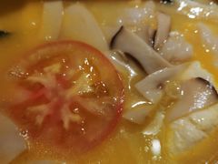 -兔行天下-鸿鹤鲜锅兔(中海国际店)