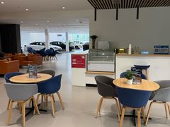 -上汽大众4S店(上海冠松店)