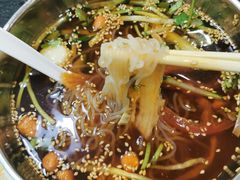 朝鲜冷面-杨记齐齐哈尔烤肉(总店)