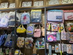 -雨丝书店(综合商业楼店)