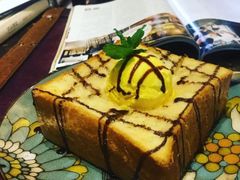 -初见咖啡(青大路店)