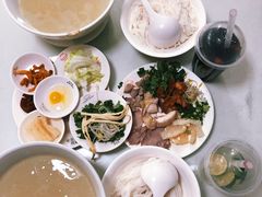 -桥香园云南过桥米线(金马碧鸡店)