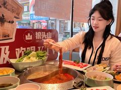 -狼头山火锅 KTV欢唱·烤串(理工大学店)