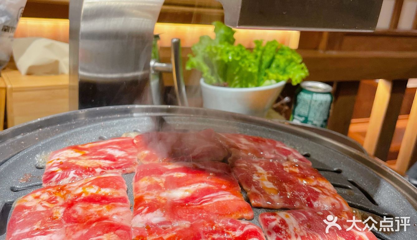 冬天脚步越来越近，来顿韩式烤肉补充能量