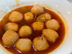 净咖喱鱼蛋-梓记牛什(總店)