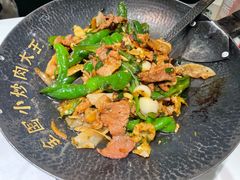 -费大厨辣椒炒肉(高铁吾悦广场店)
