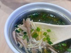 -小杨生煎(浦江欢乐颂店)