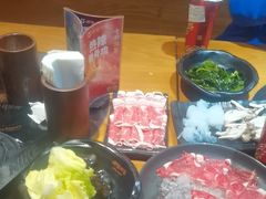 -呷哺呷哺 黄金牧场 (欢乐谷店)