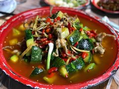 小南瓜烧奇猫儿-拈一筷子·宜宾江湖菜(十一街店)