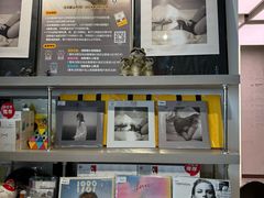 -浣熊唱片店(上海影城店)