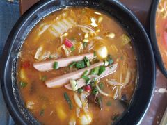 -渝和喵叔米线(南坪万达店)