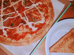 -卢家妈妈·西餐厨房(卜蜂中心店)
