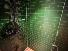 -秋果酒店(中日友好医院和平里北街地铁站店)