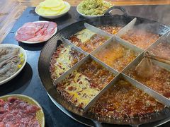 -苟味道老火锅(黄桷坪店)