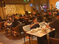 -洛缦音乐餐厅(工业展览馆万象城店)