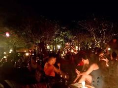 -乌托邦酒吧和餐厅