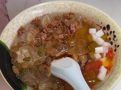 -小凤庭·地道湖北菜武昌鱼·藕汤(38年黄鹤楼店)