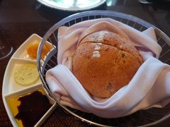 餐前面包-杭州桐庐康莱德酒店西餐厅-舍